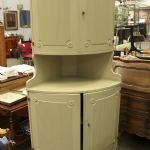 812 1246 CORNER CUPBOARD